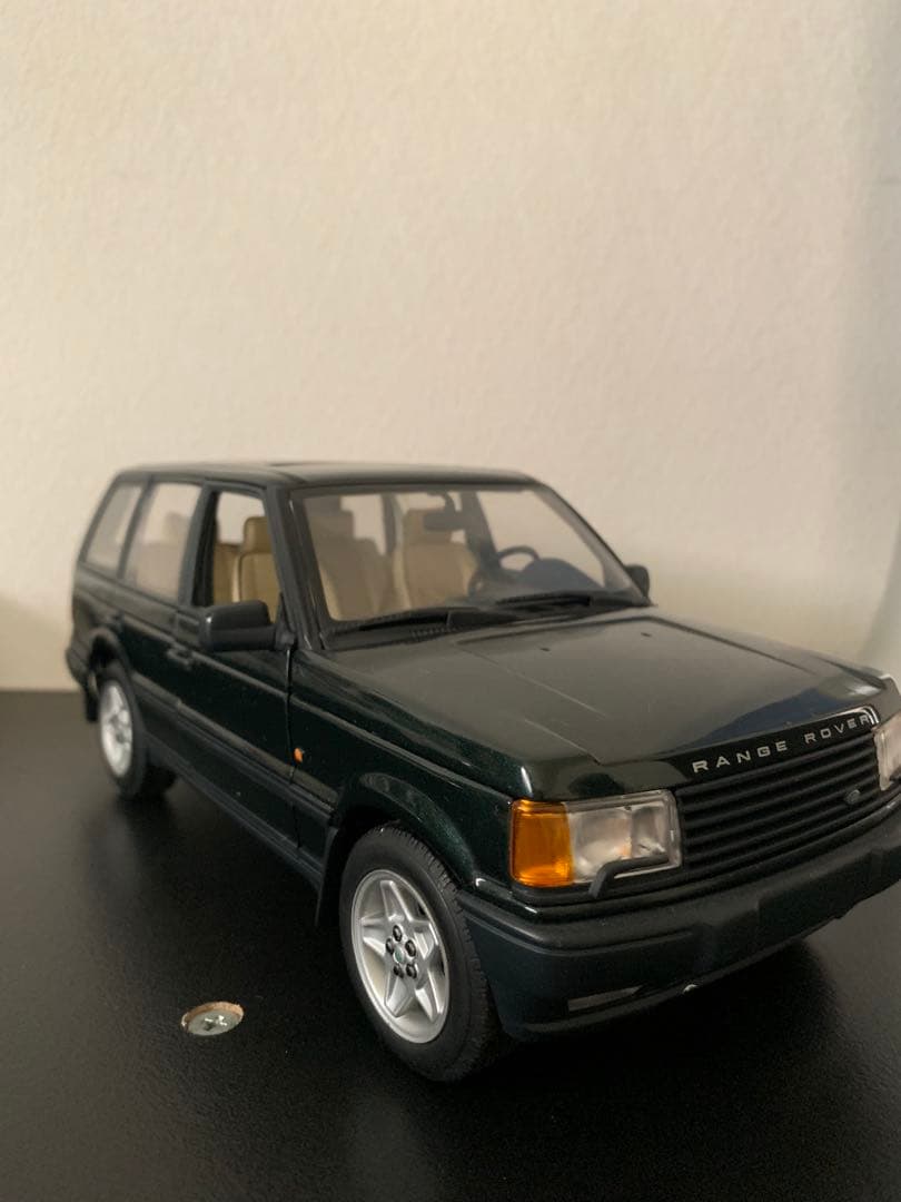 1/18 レンジローバー　4.6HSE