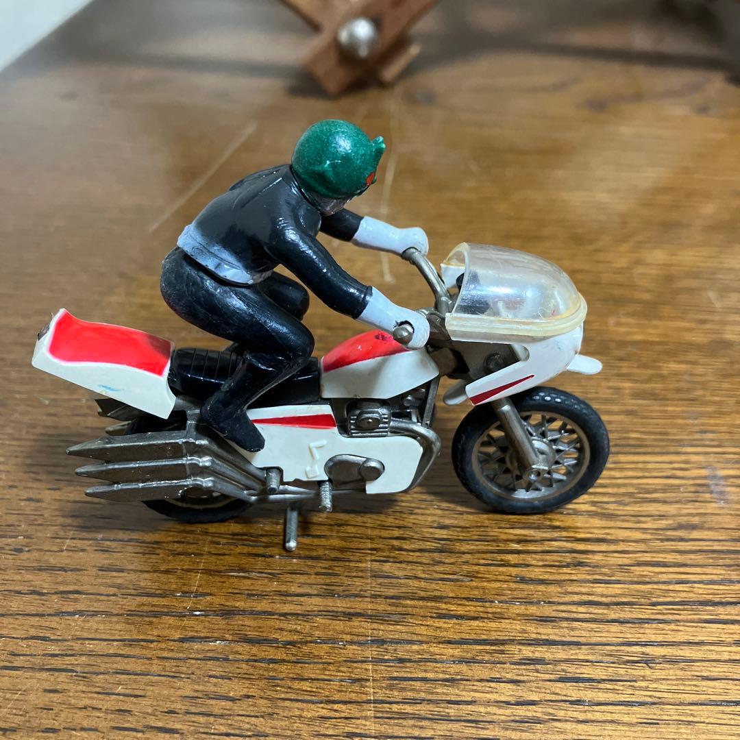 仮面ライダー　サイクロン号　超合金　レトロ