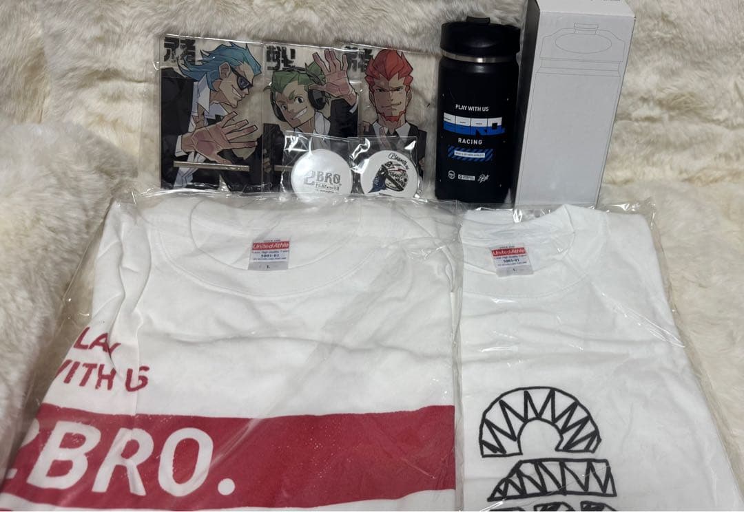 2BRO. グッズ Tシャツ