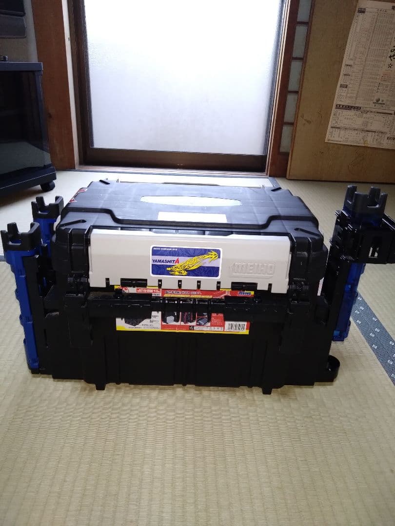 y’s　餌木51本と明邦バケットマウスBM-5000セット、ルアーボックス