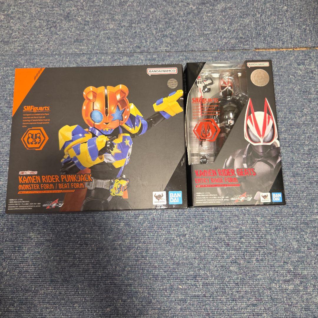 仮面ライダーギーツ・パンクジャック フィギュアセット