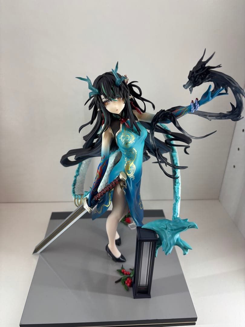 ※クーポン割アークナイツ シー 染塵煙 VER. 1/7 完成品フィギュア