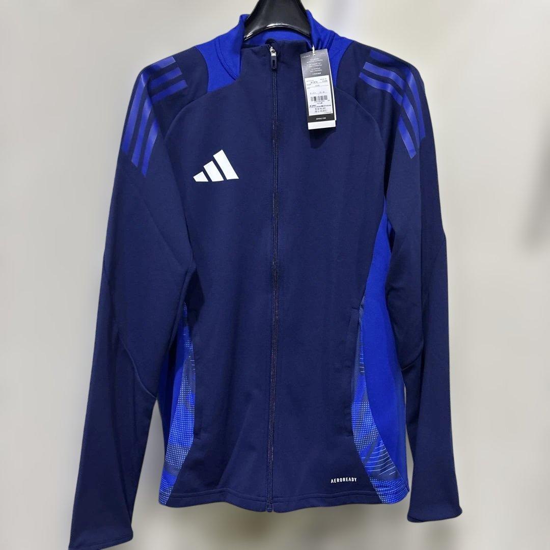 アディダストレーニングウェア新品