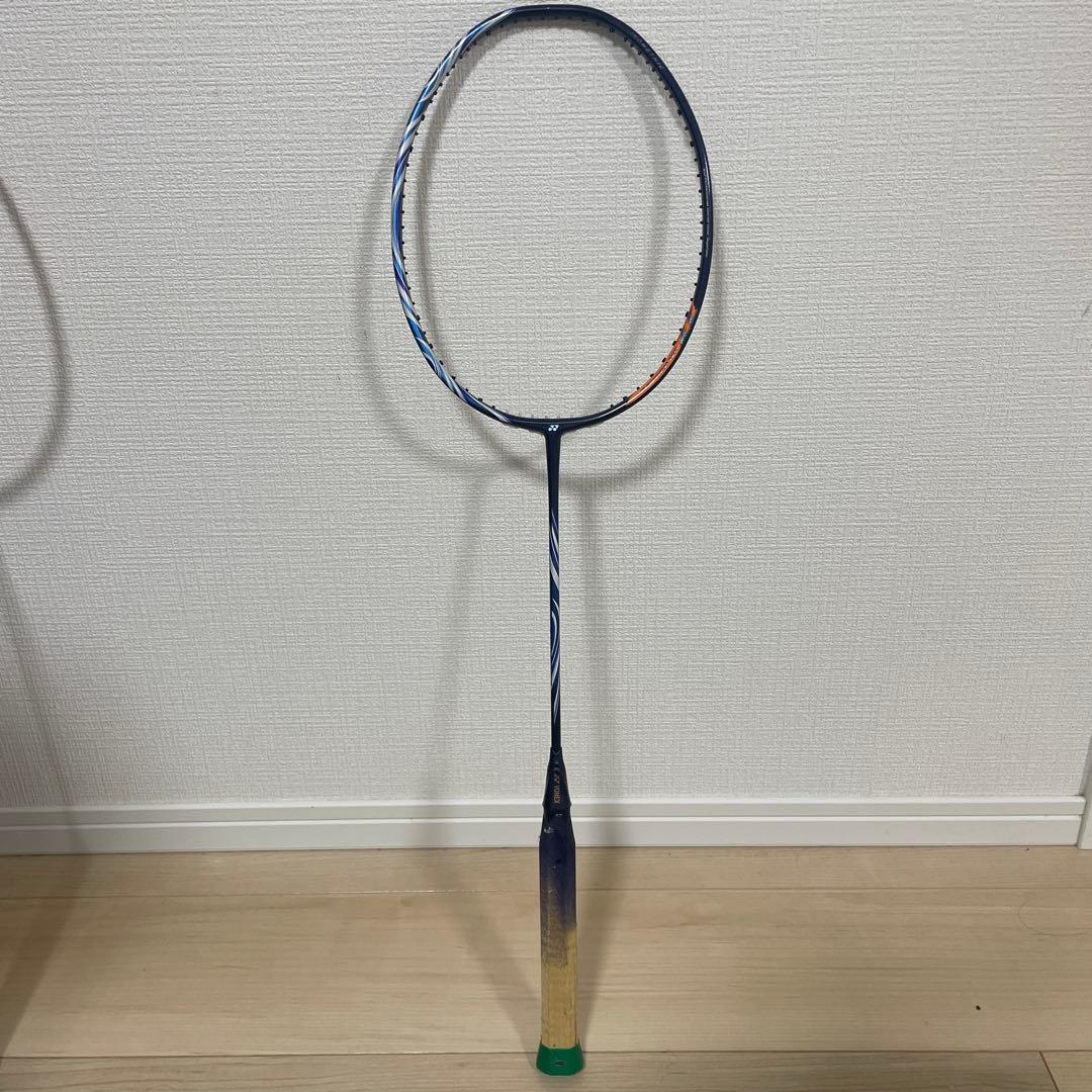 Astrox 100zz バドミントンラケット 3UG5