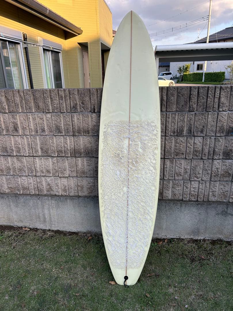 6'10\