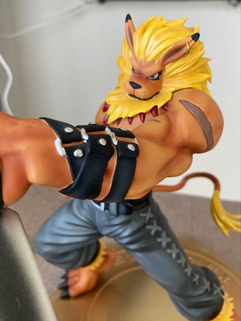 レオモン フィギュア　デジモン