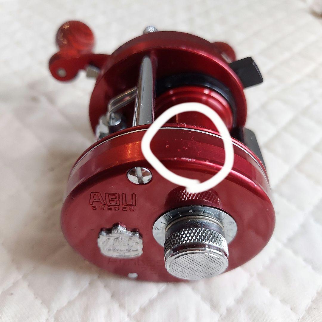 Abu Garcia 2500C レッド