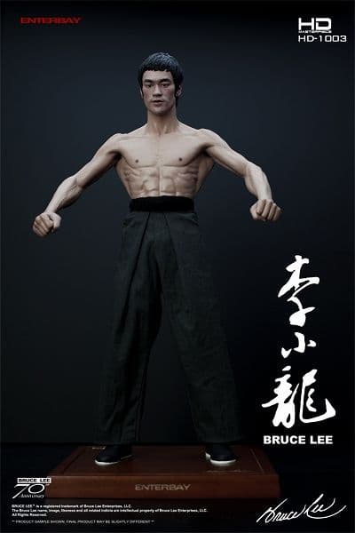 最終値下げ！新品　特大42cm　エンターベイ　ブルース·リー生誕70周年版