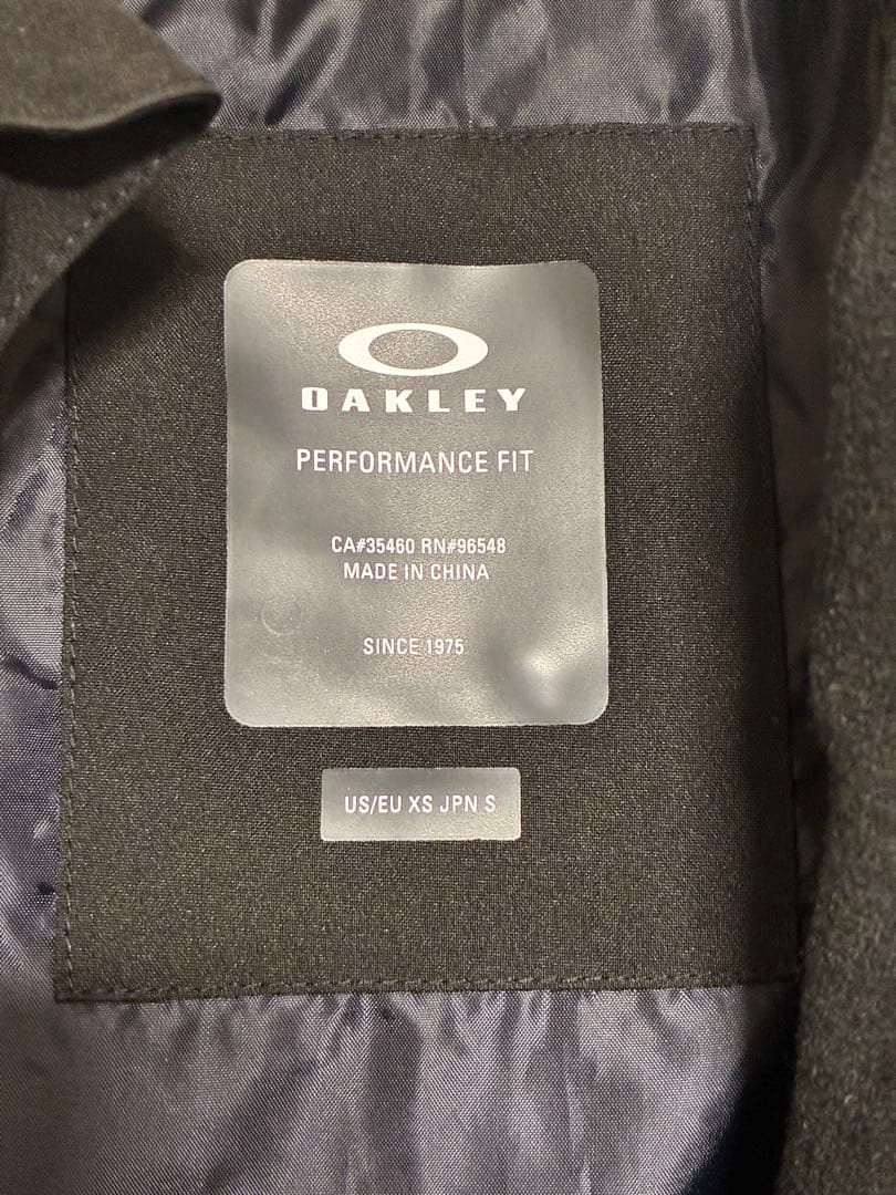 OAKLEY PERFORMANCE FIT US XSサイズ（JPN Sサイズ