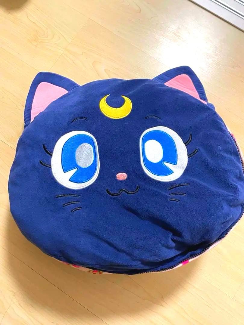 【激レア】100名限定のBUFFERIN セーラームーン クッションルナ40cm