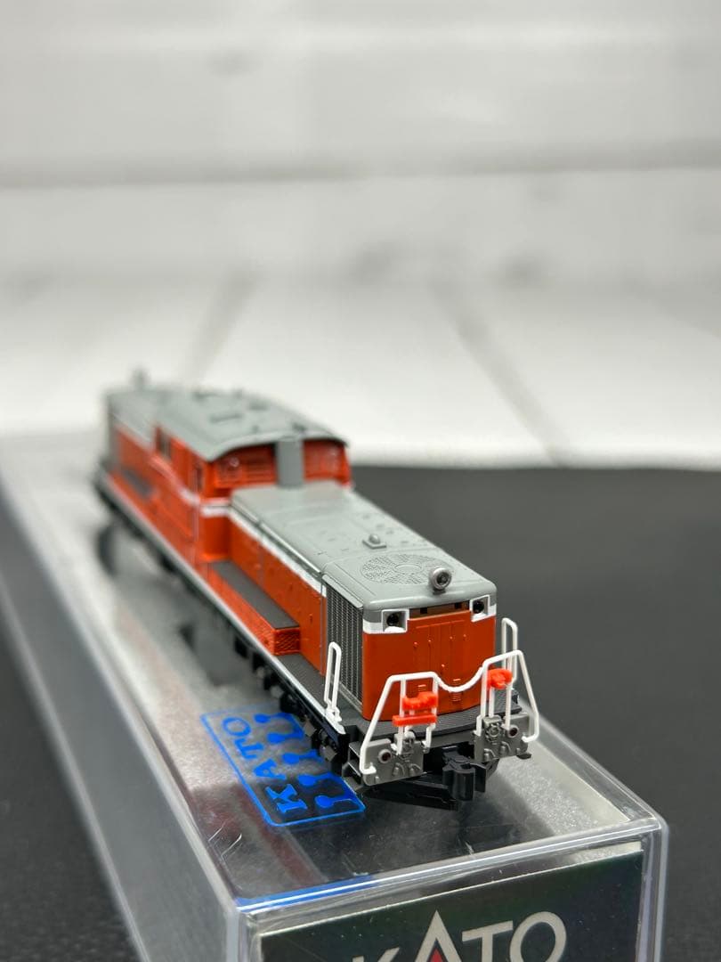 KATO 7008-8 DD51 500 中期 耐寒形（3灯形）ディーゼル機関車