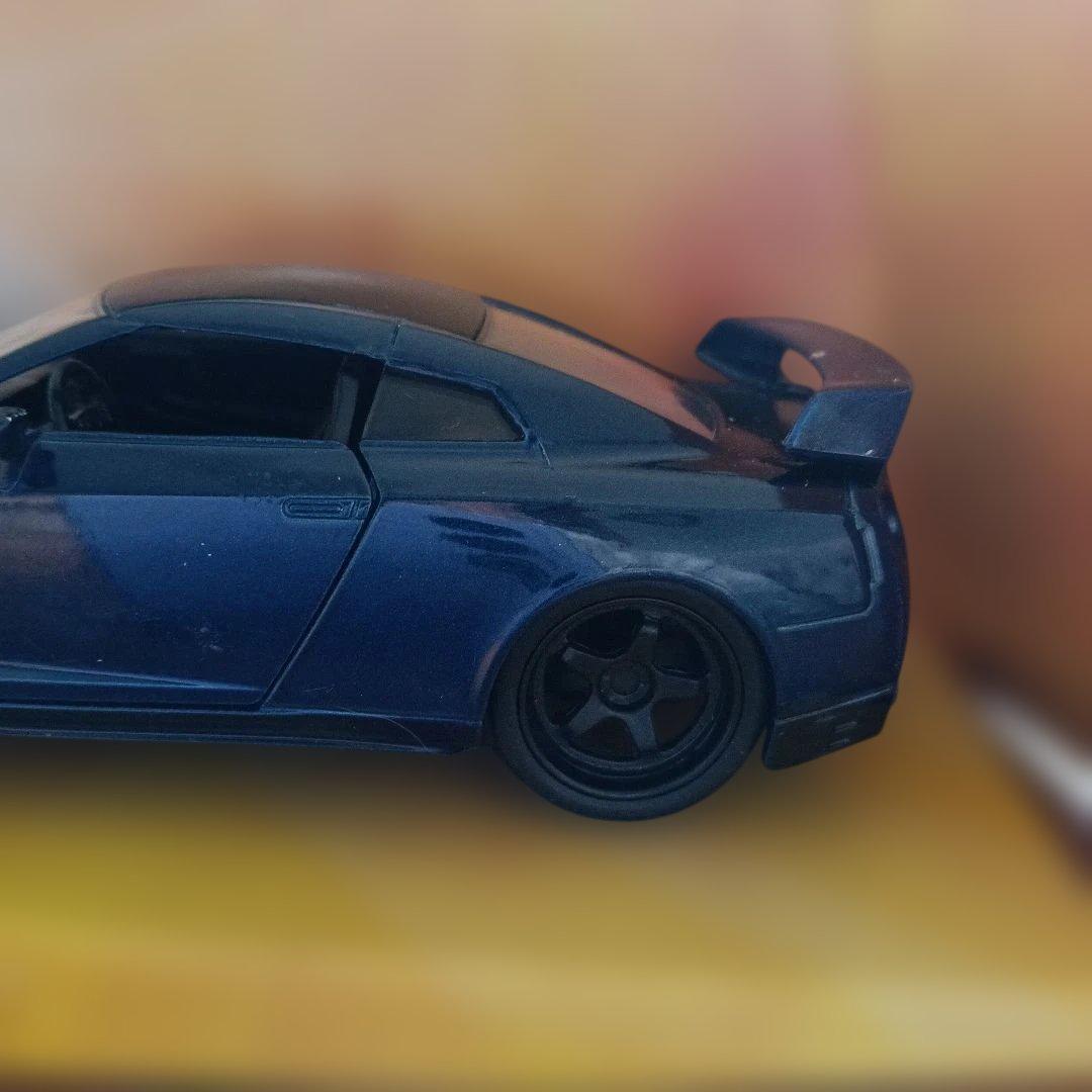 Furious7 35GT-R ミニカーブライアン