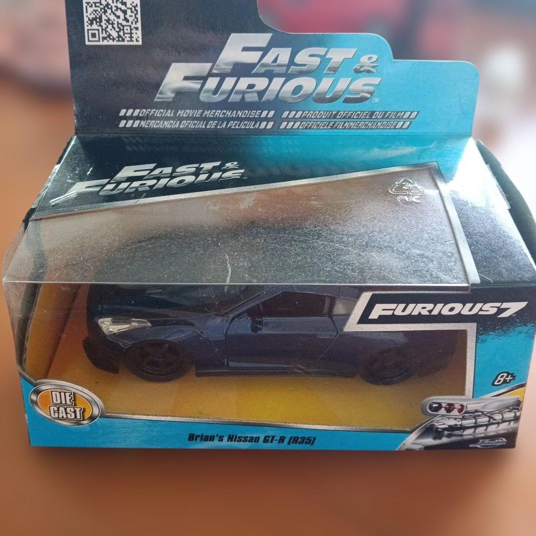 Furious7 35GT-R ミニカーブライアン
