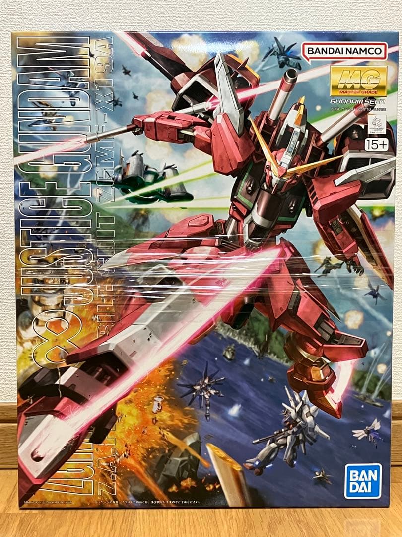 MG 1/100 インフィニットジャスティスガンダム　SEED DESTINY