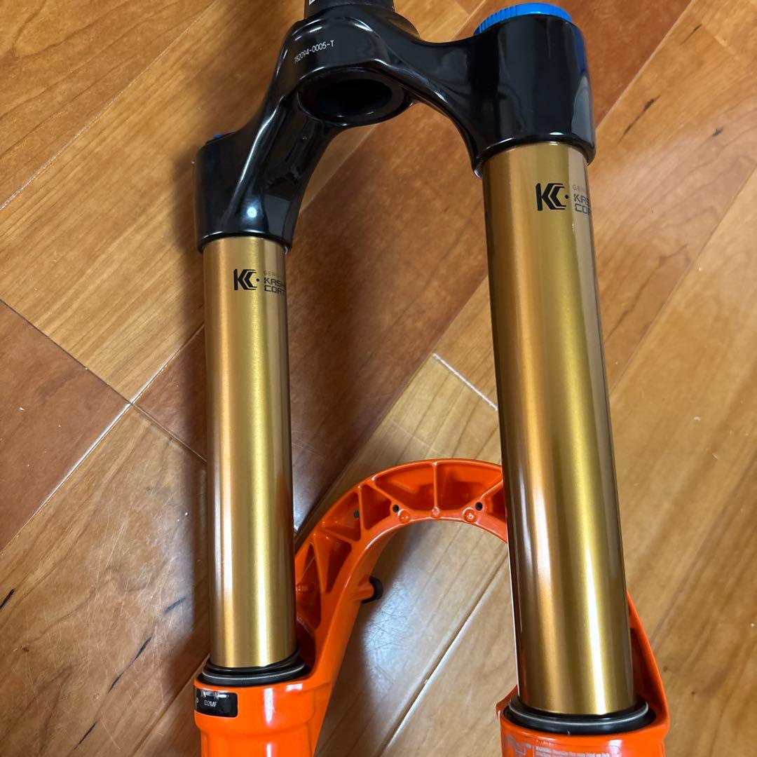 FOX 38 FACTORY 27.5インチ180mmストロークBoost