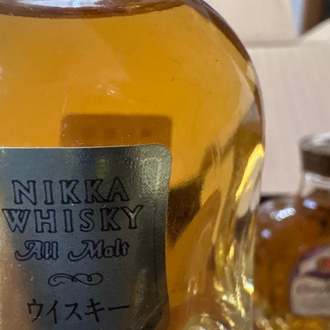 ミニボトルブランデー16本ウイスキー１５本