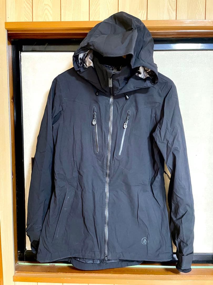 送料込★VOLCOM⭐︎GORE-TEXスノーボードウェアM