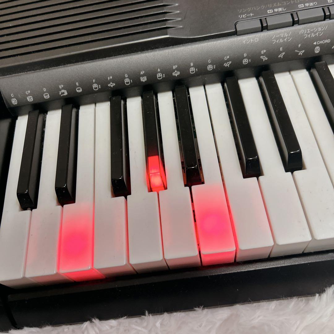 CASIO 61鍵盤 光ナビゲーション　キーボード LK-113 電子ピアノ
