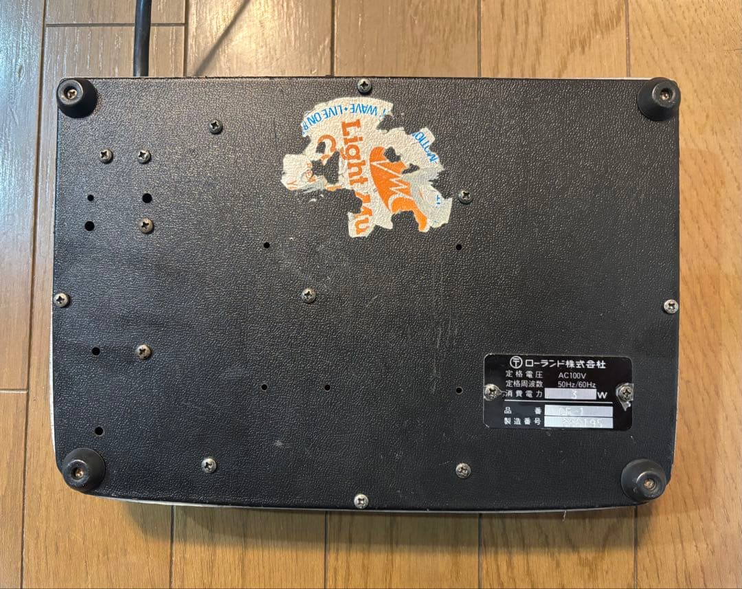 ギター BOSS CE-1