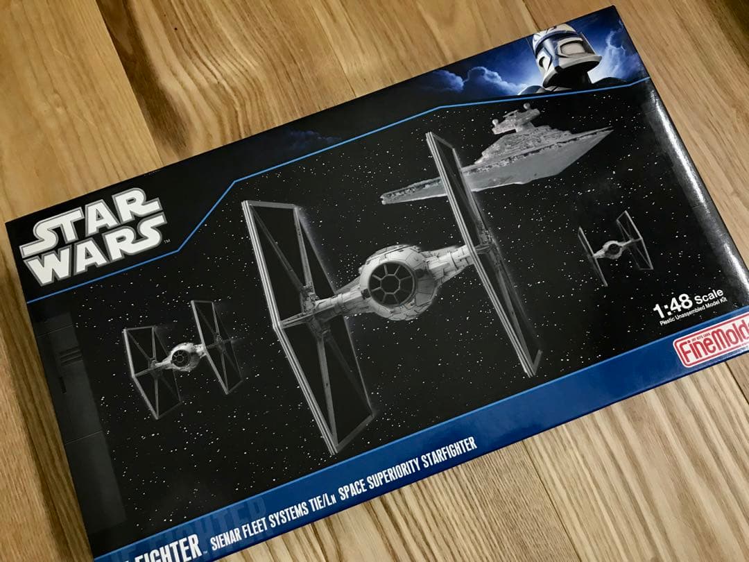 ファインモールド 1/48 スターウォーズ タイファイター SW-12