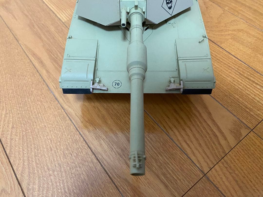 ル*ス様 東京マルイ バトルタンク1/24 アメリカ軍主力戦車 M1 A2 エイ