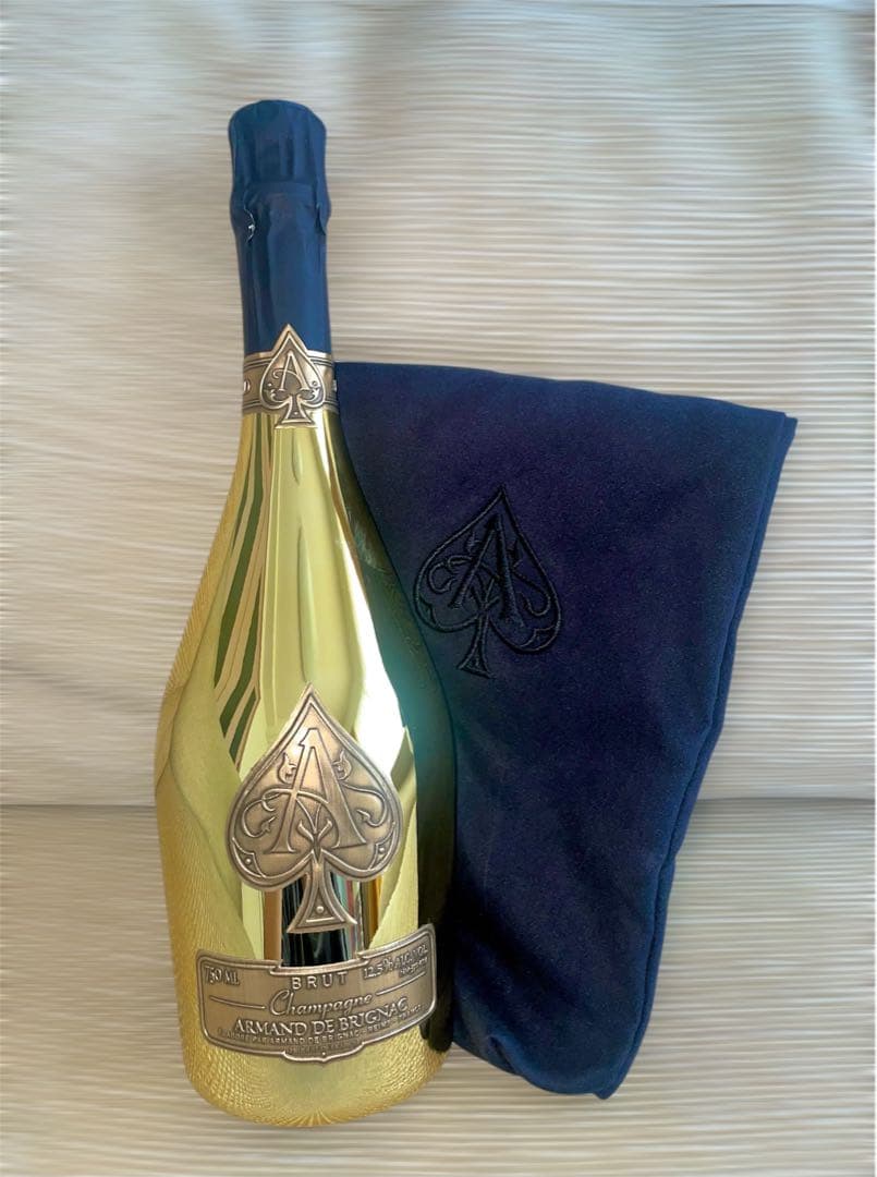 新品未開封 アルマンド ゴールド 750ml 巾着袋付