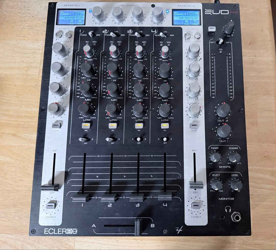 r*3様 ECLER EVO 4 ジャンク