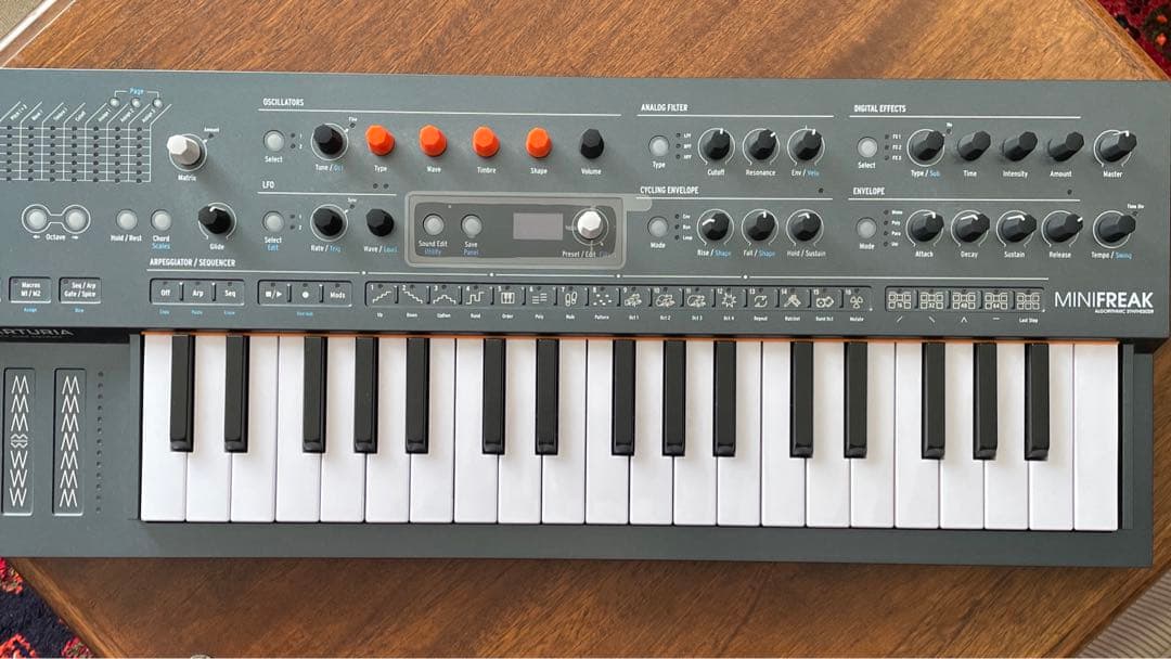 鍵盤楽器 ARTURIA MiniFreak