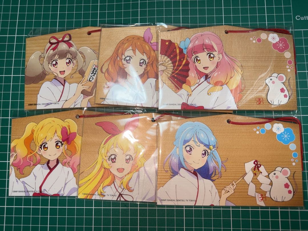 アイカツ　絵馬　アイカツミュージアム　神社　星宮いちご　虹野ゆめ　巫女