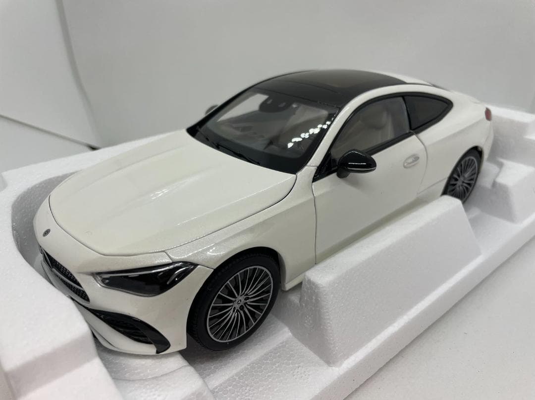 201-010 ノレブ 1/18 メルセデスベンツ CLE Coupe 2024