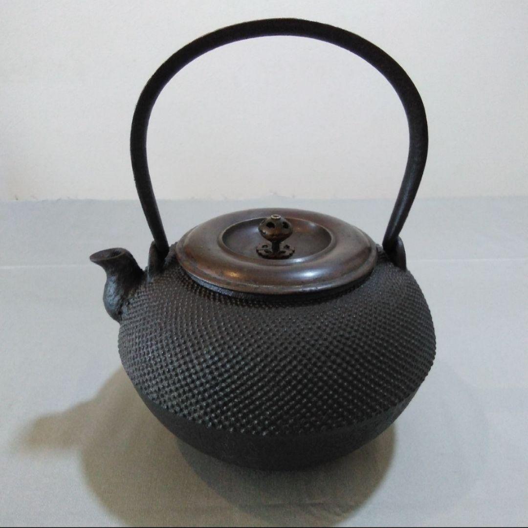 鉄瓶　▪　茶道具▪　鋳金仕上げ ▪　アンティーク　▪　美品