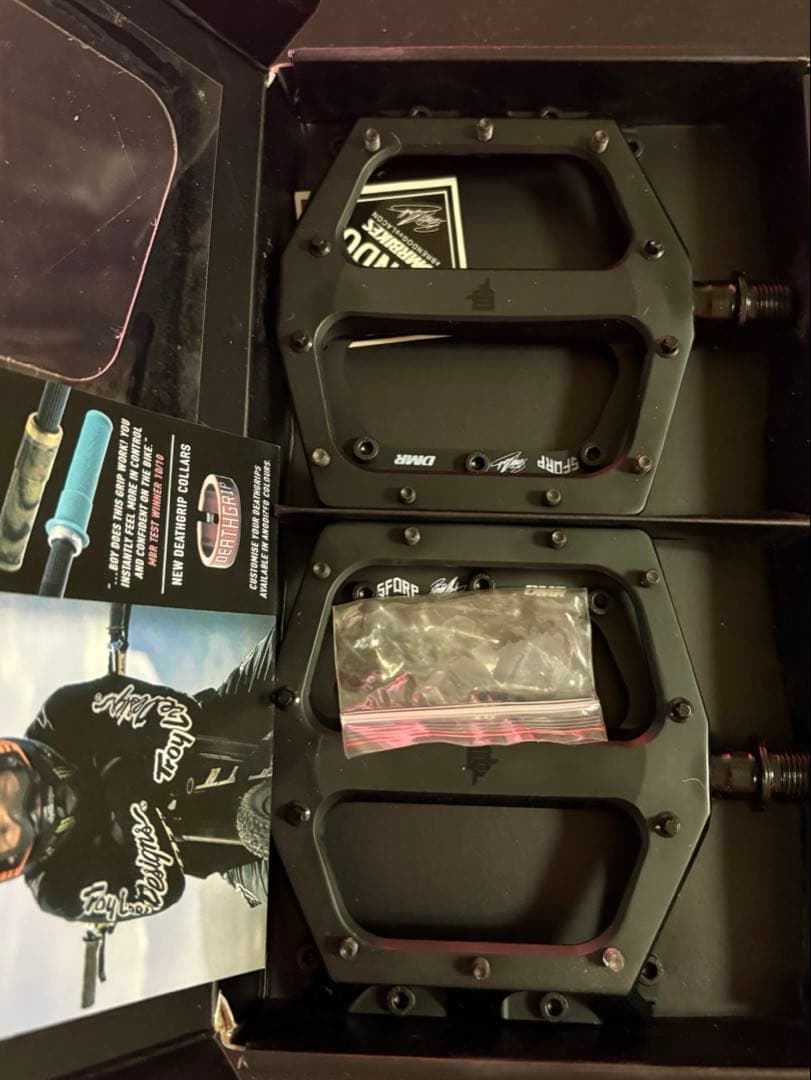 DMR ディーエムアール　Brendog Vault V2 MTB ペダル