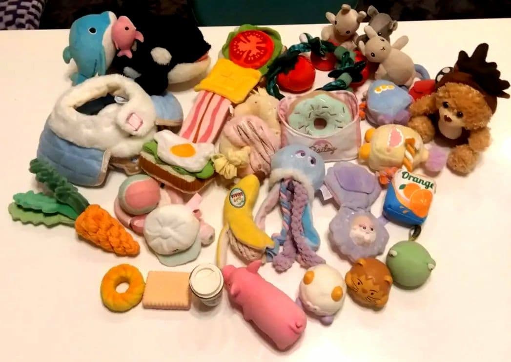 犬　おもちゃ　ドギーボックス　まとめ売り　小型犬　約30点