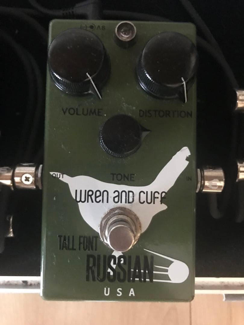 ギター Wren and Cuff Tall Font Russian
