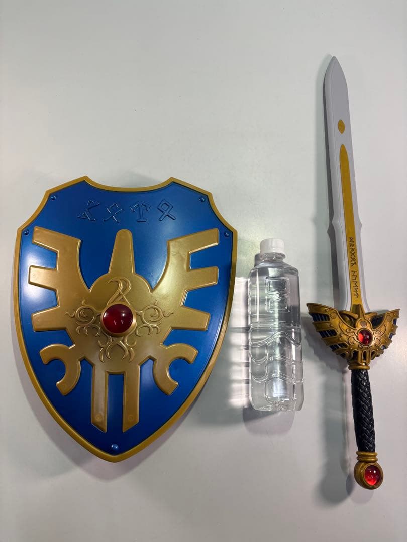 ドラゴンクエスト AM アイテムズギャラリースペシャル ロトの剣 ロトの盾
