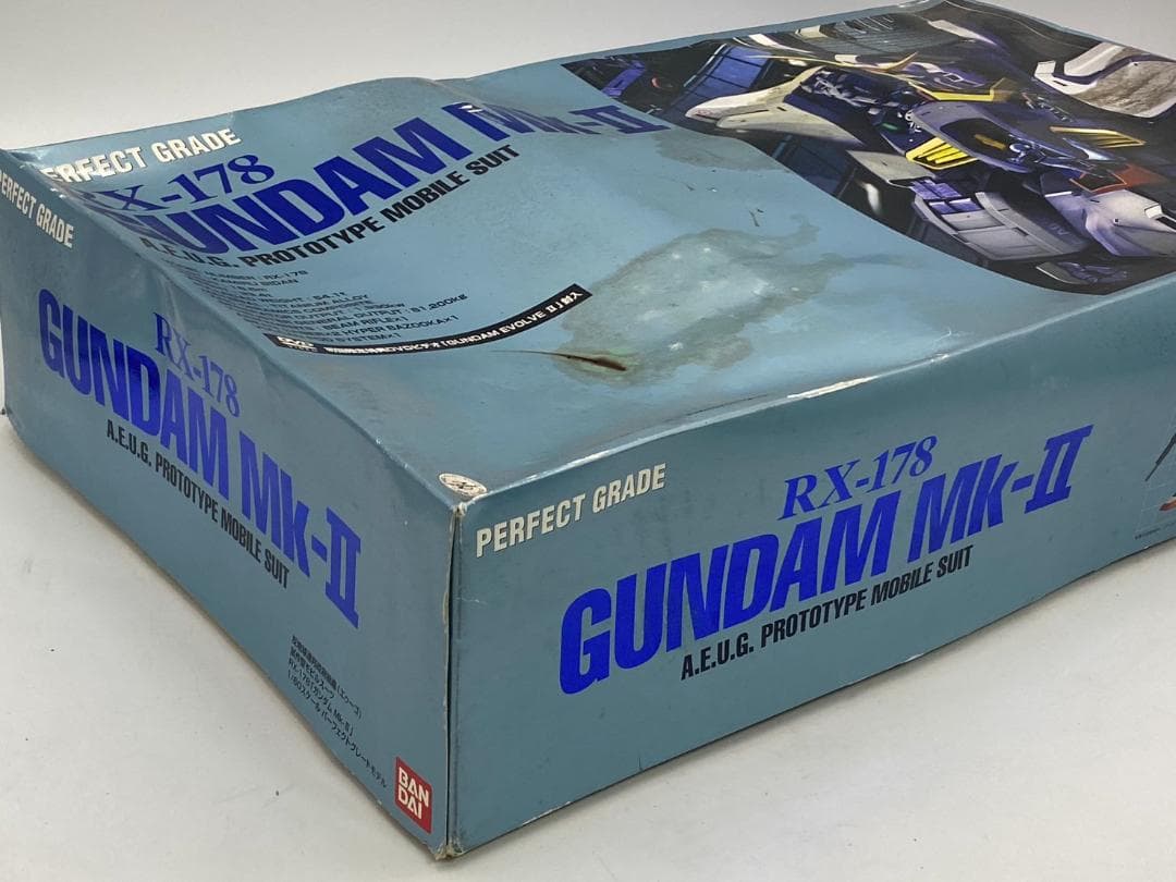 未組立 ガンダム プラモ RX-178 GUNDAM Mk-II PG 1/60