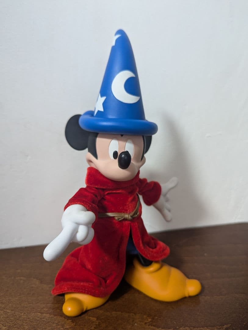 ファンタジア　ミッキーマウス　フィギュア　MEDICOM TOY 魔法使いの弟子