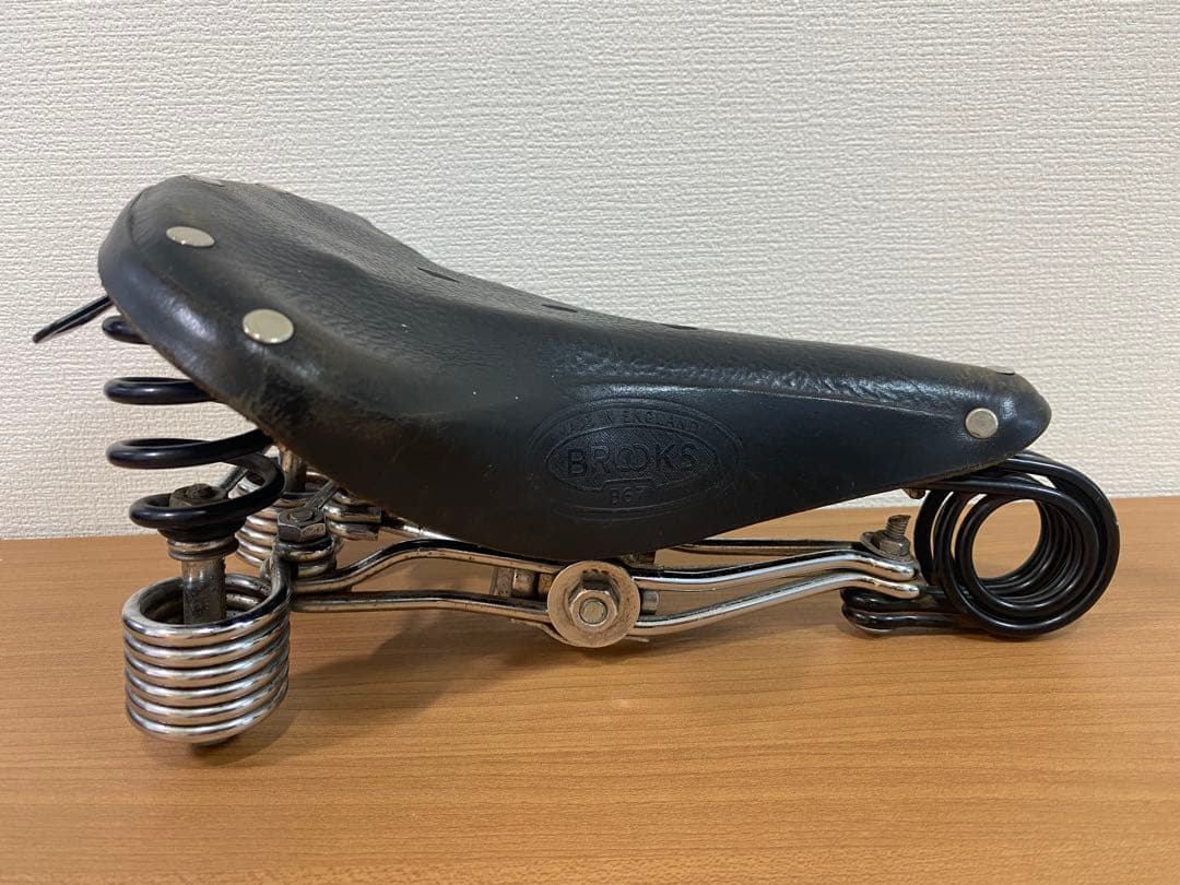 BROOKS B67 サドル レザー製 スプリング付き