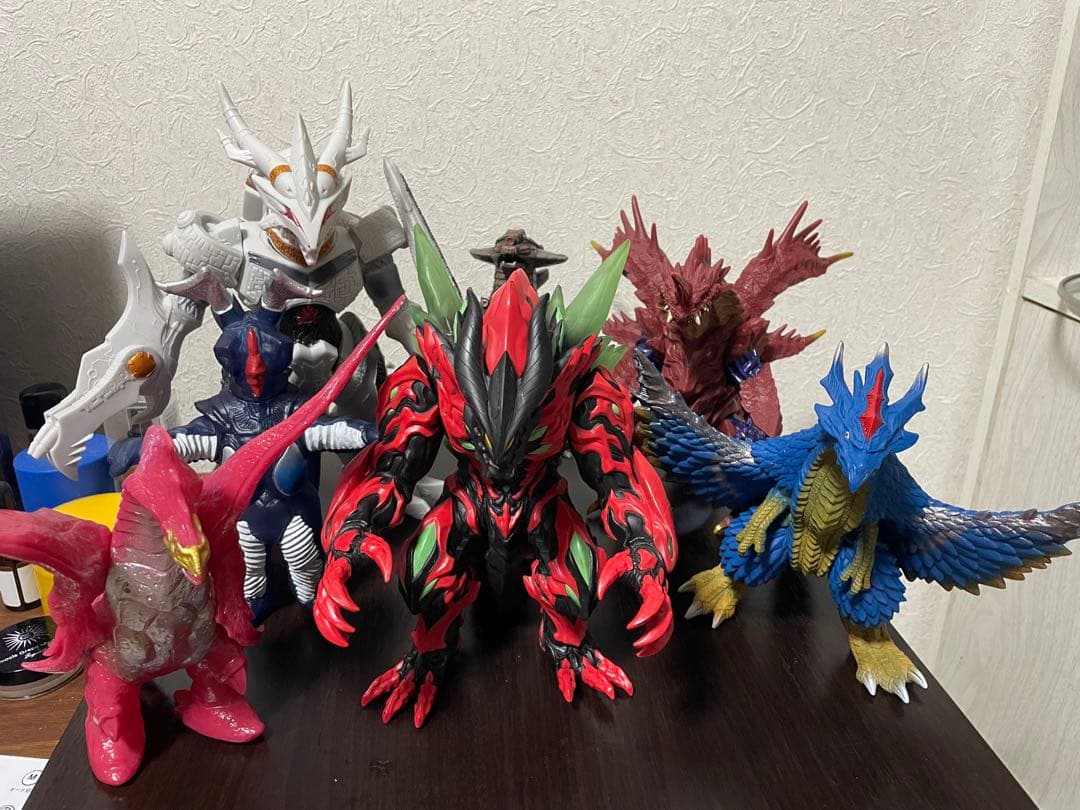 ウルトラマン怪獣フィギュア　7体 セットDXシリーズ