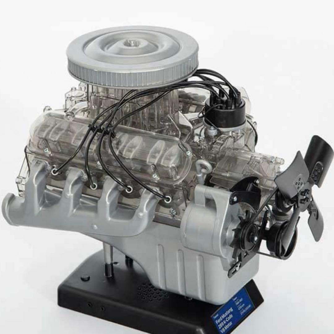6974【未組立て】フォード マスタング V8 エンジン モデルキット 1:3