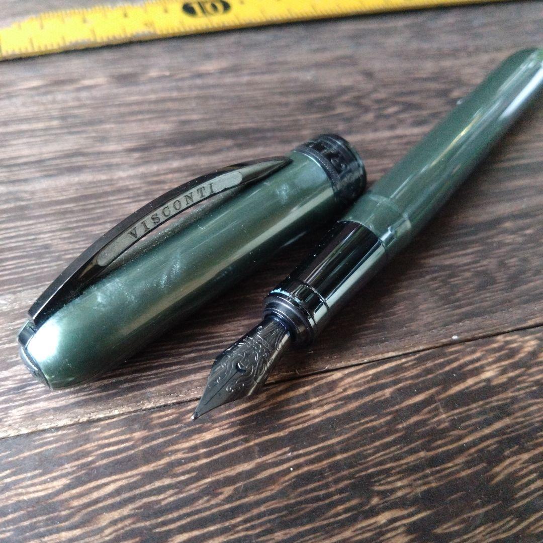 ビスコンティ 万年筆 カーキ グリーン VISCONTI