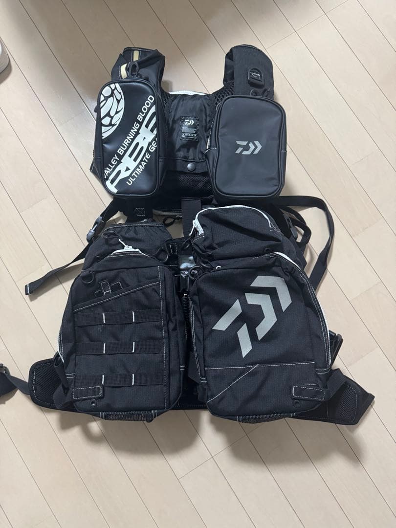 【美品】ダイワ　フローティングベスト