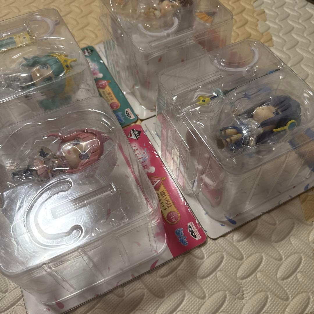 一番くじ 魔法少女まどか マギアレコード 4種セット　フィギュア　ミニ