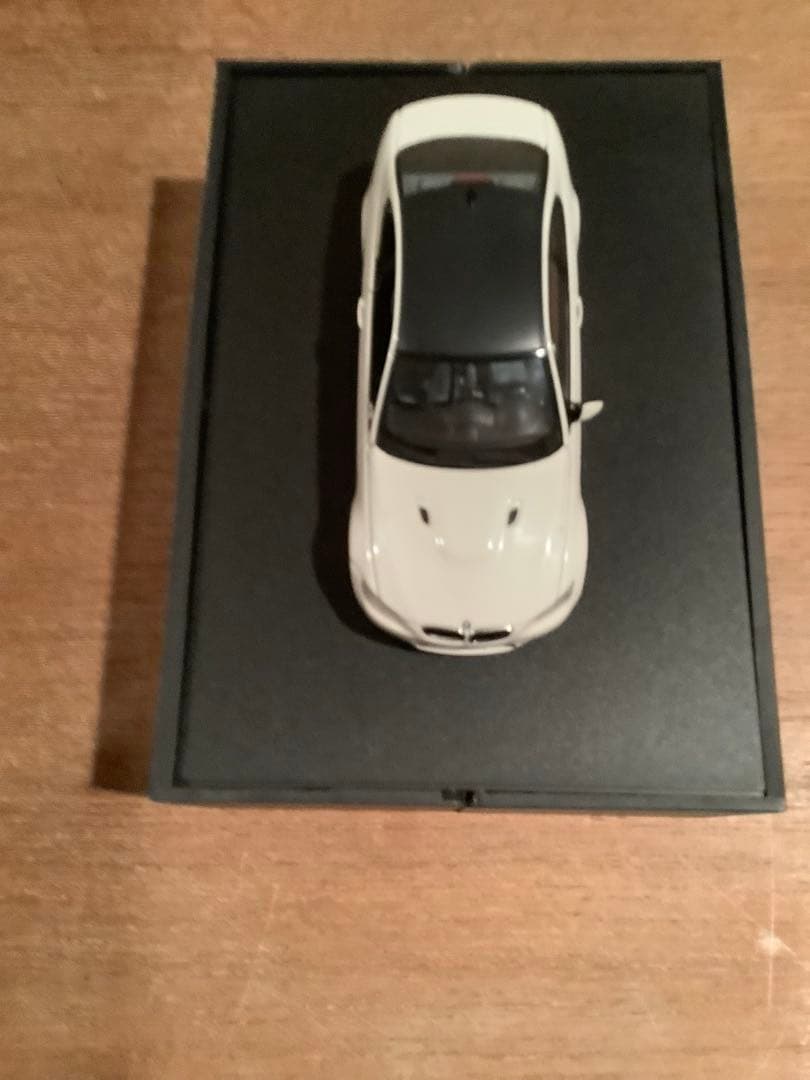 1／43ミニカー M3クーべ E92 ホワイト 美品