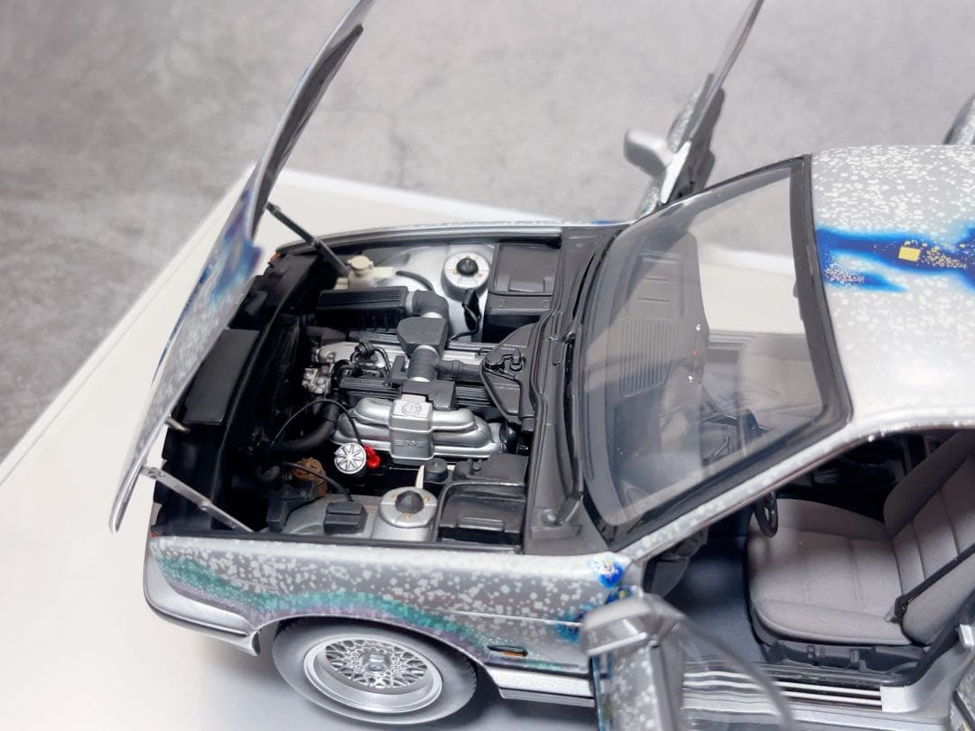 アートカー　1/18  535i Art Car 加山又造作