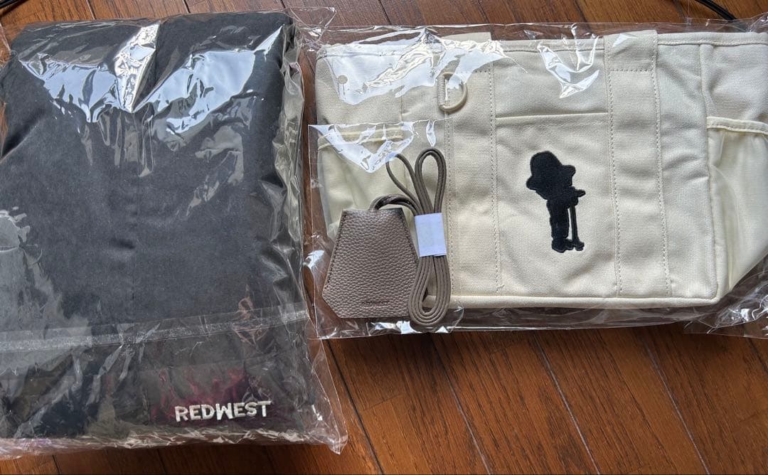 REDWEST トートバッグ 、マフラー、キークロシェット　3点セット　赤西仁