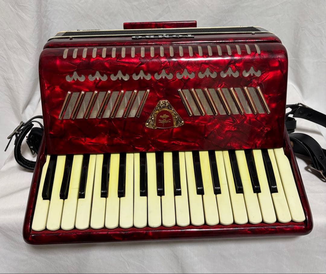 【音出し確認済】TOMBO アコーディオン B-323 BASS 32KEYS