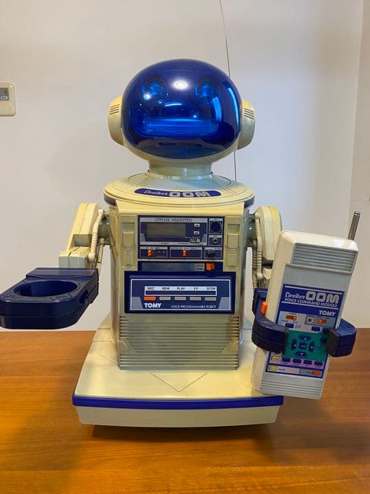 トミー　音声認識操作　初代・オムニボット　TOMY シャロックオム（ジャンク）