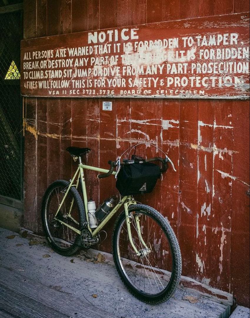 ultraromance ron's bikes ウルトラロマンス crust