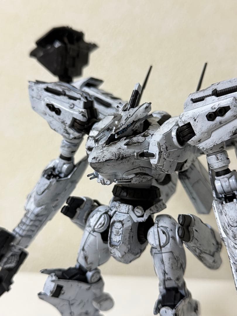 【完成品】アーマード・コア　ホワイトグリント